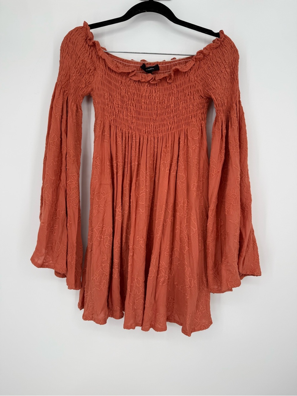 Olivaceous Boho Off-Shoulder Smocked Tunic Mini Dress Small